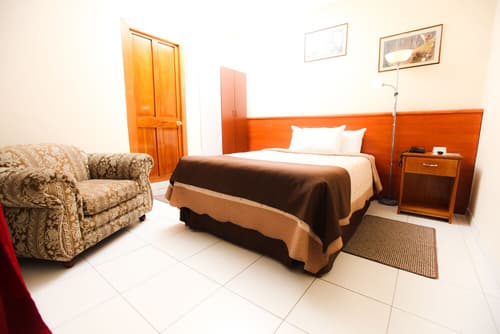Hotel El Turista, Room