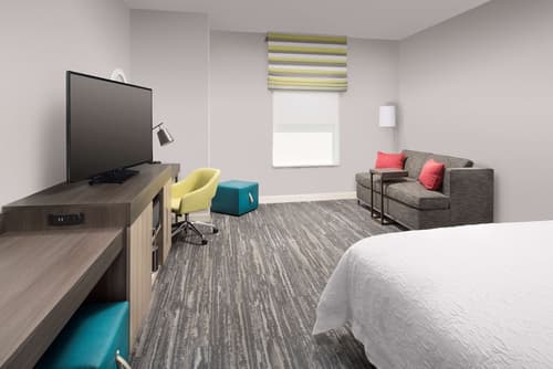 Hampton Inn Miami - Airport East, FL, Room