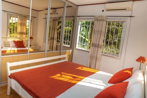 The Orchard Holiday Home, Room