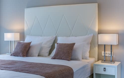 Preelook Apartments and Rooms
