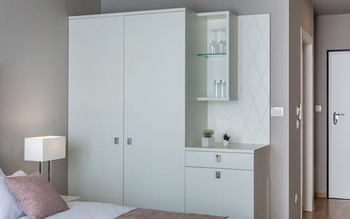Preelook Apartments and Rooms