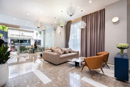 Jovia Hotel