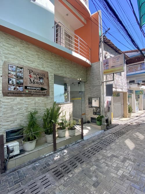 Piratas Do Morro Pousada - Hostel