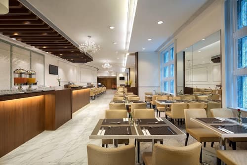 Ramada by Wyndham Hong Kong Grand View