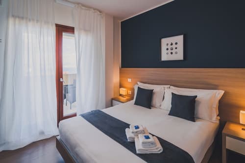 Trip Room & Breakfast, Room