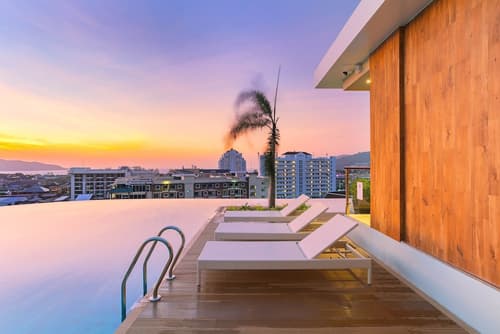 The Marina Phuket Hotel, Rooftop pool