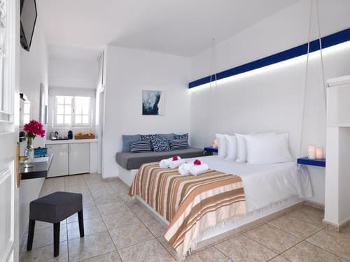 Thalasea Kimolos, Room