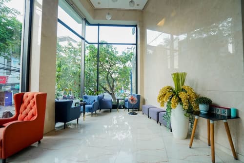 Central Hotel & Spa, Reception