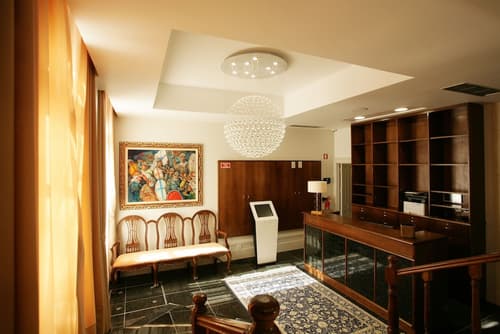 Hotel Ibn-Arrik, Reception