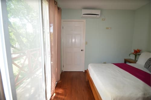 Caribbean Villages Apartments, Room