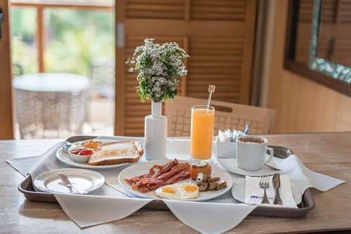 Henann Crystal Sands Resort