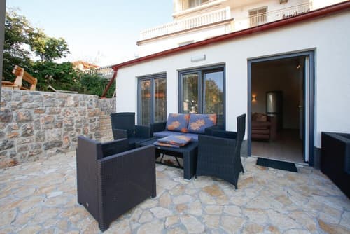 BC Apartments, Balcony