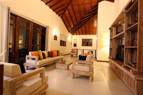 Rivora Residence, Lobby sitting area