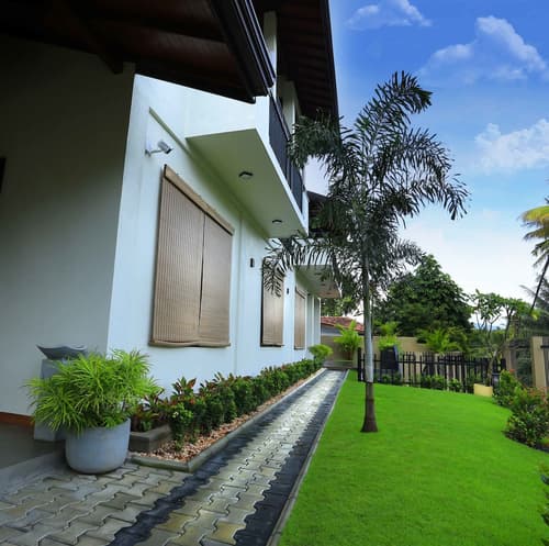 Rivora Residence, Garden