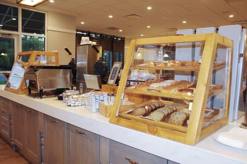 Carlisle Inn, Dining