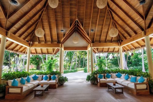 Reethi Faru Resort, Reception