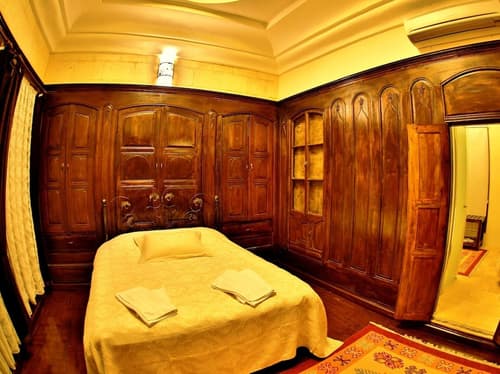Ali Bey Konagi, Room