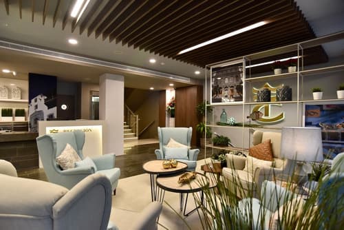 TC Hotel Doña Luisa, Lobby