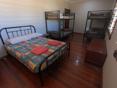 Kimberley Travellers Lodge - Hostel, Room