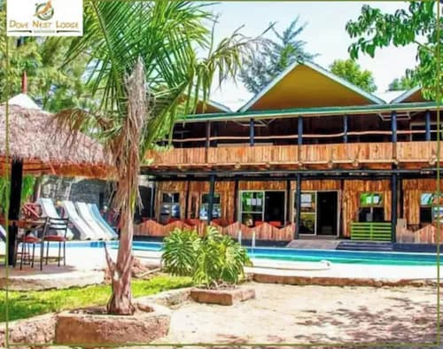 Dove Nest Lodge, Primary image