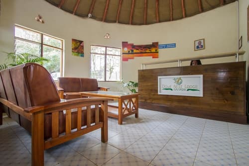 Dove Nest Lodge, Reception