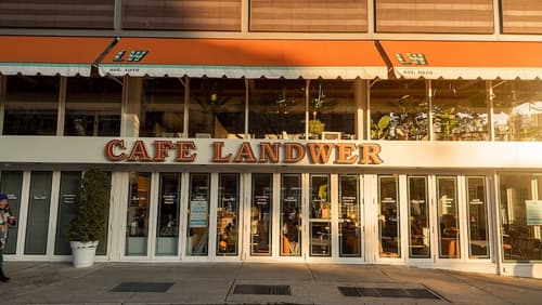 Pod Brooklyn, Restaurant