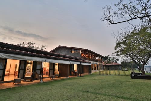 Regenta Arie Lagoon Negombo