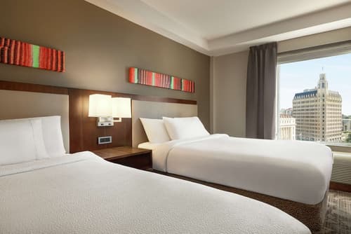 Hilton Garden Inn San Antonio Downtown Riverwalk, Room