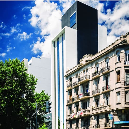 Pleno Madero, Front of property