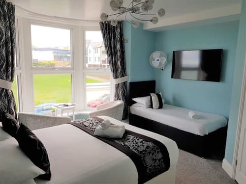 OYO Minerva Guesthouse