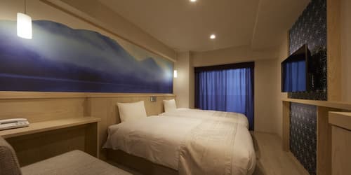 Sakura Sky Hotel, Room