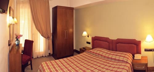 Hotel Elvetia, Room