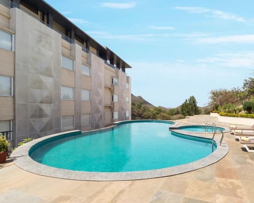 juSTa Luxe Sajjangarh Resort & Spa, Udaipur