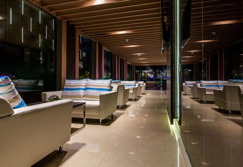 GLOW Ao Nang Krabi, Lobby sitting area