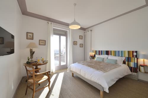 Villa du roc fleuri, Room