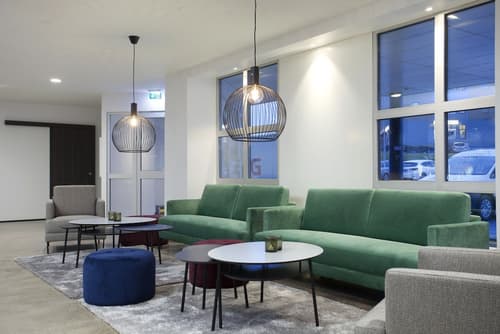 201 Hotel, Lobby sitting area