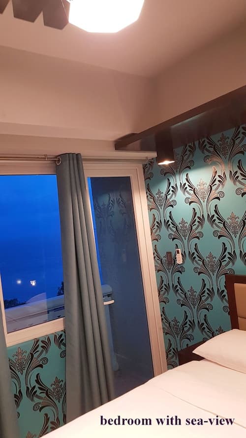 La Mirada Residences