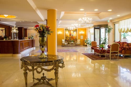 Semiramide Palace Hotel, Lobby