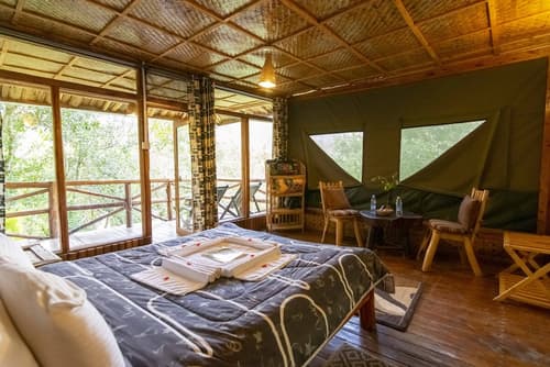 Rushaga Gorilla Lodge, Room