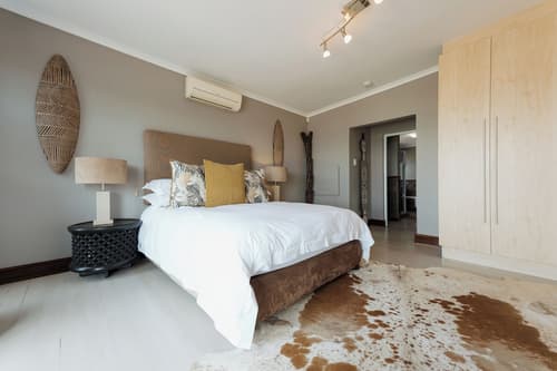 Whale Away Guest House, Room