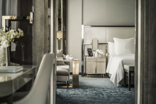 Four Seasons Hotel Kuala Lumpur, Room