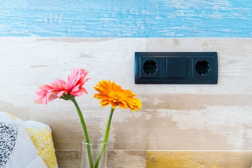 Far Home Bernabeu, Room