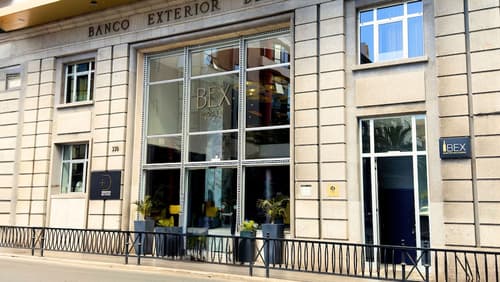 Design Plus Bex Hotel, Exterior