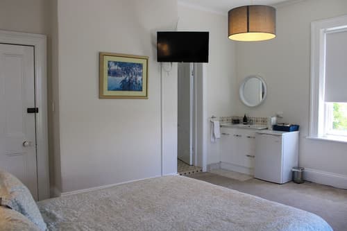 Windarra on High, Room