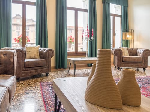 Grand Canal Suites, Lobby lounge