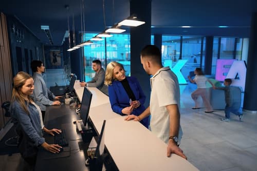 Akeah Verdi Budapest