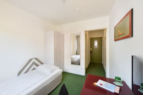 Hotel Neutor Express, Room