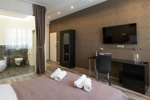 Leo Apartments Old Town