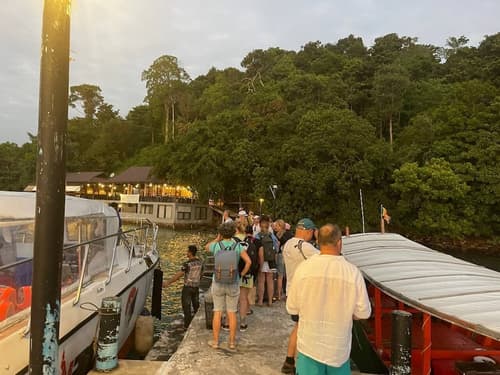 Koh Rong Hill Beach Resort, Reception