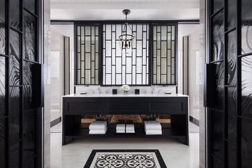 Bangkok Marriott Hotel The Surawongse, Bathroom